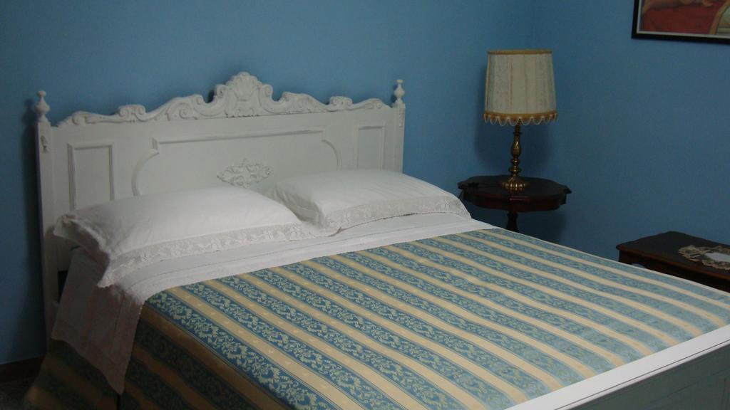 אסקולי פיצ'נו B&B Palazzo Migliani מראה חיצוני תמונה