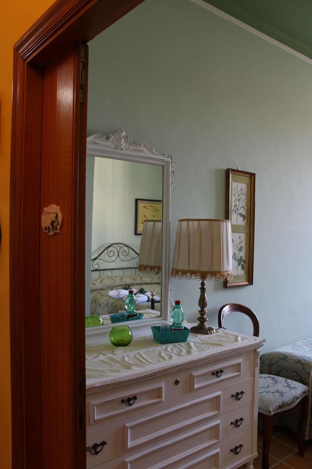 אסקולי פיצ'נו B&B Palazzo Migliani מראה חיצוני תמונה