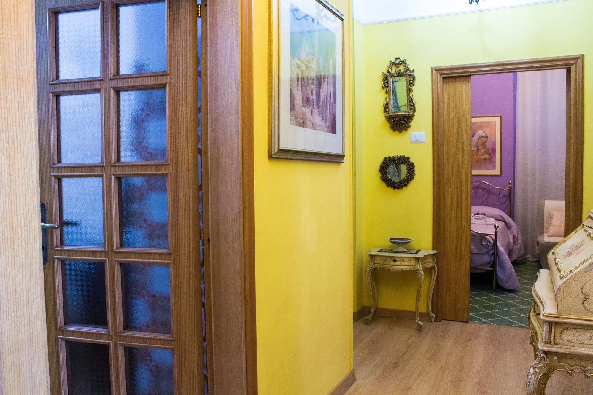אסקולי פיצ'נו B&B Palazzo Migliani מראה חיצוני תמונה